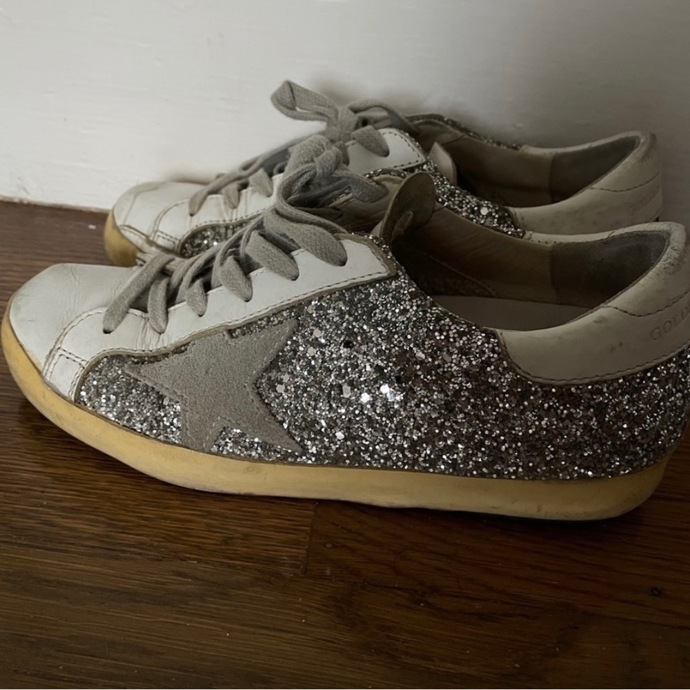 Golden goose size 35